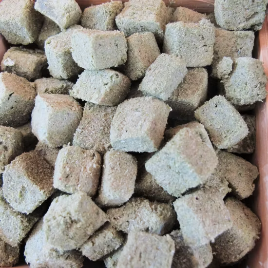 Наггетсы куриные свежемороженые, полуфабрикаты приготовленные