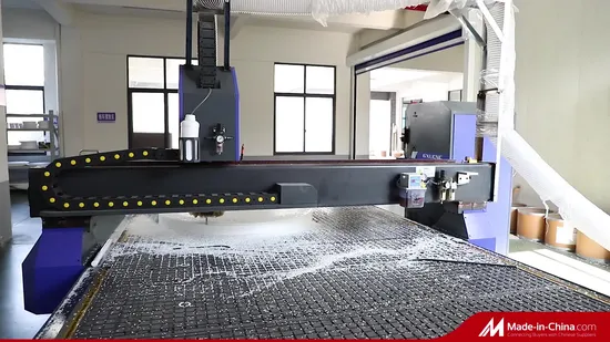 Перфорированный круглый лист из ПТФЭ по индивидуальному заказу.